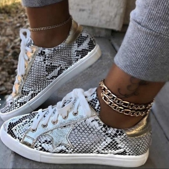 Grey Snakeskin Silver Star Print Casual Sneakers - Picture 2 of 5